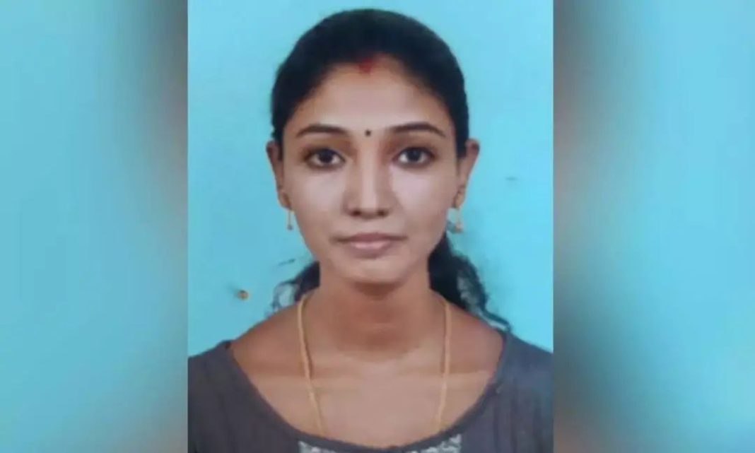 സംസ്ഥാനത്ത് വീണ്ടും അമീബിക് മസ്തിഷ്കജ്വരം; യുവതി മരിച്ചു