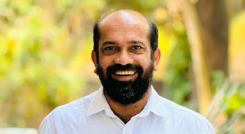 തദ്ദേശ പോര്; മുൻ എംഎല്എ അനില് അക്കര മത്സരരംഗത്ത്