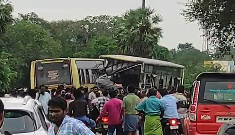 തമിഴ്നാട് ശിവഗംഗ കാരക്കുടിയിൽ ബസുകൾ നേർക്കുനേർ കൂട്ടിയിടിച്ച് അപകടം; 12 മരണം, 40 പേർക്ക് പരുക്ക്