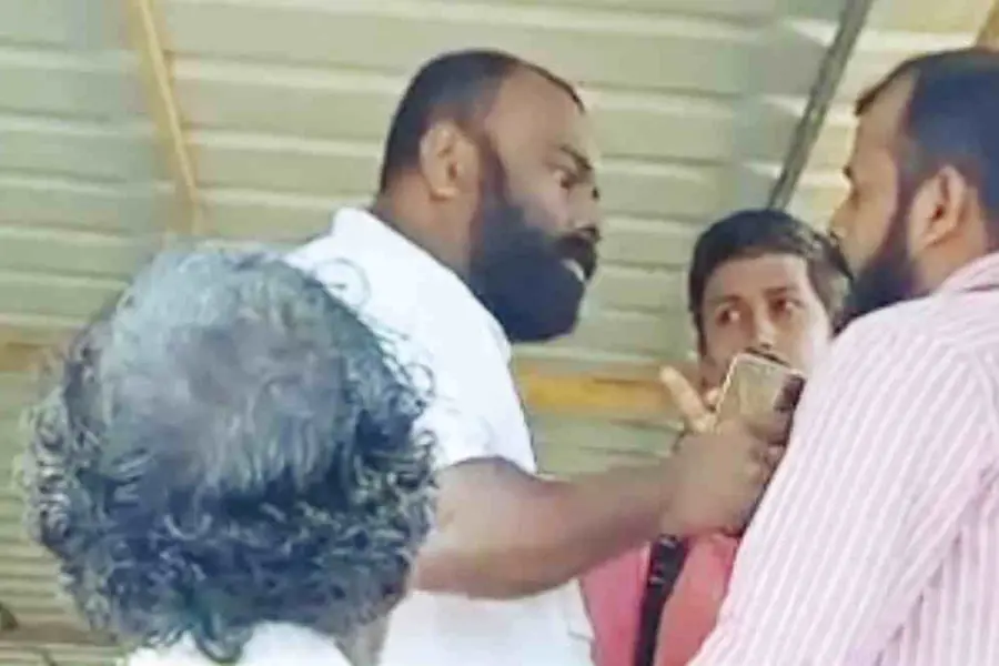 ബിഎല്ഒയ്ക്ക് മര്ദനം; സിപിഎം പഞ്ചായത്തംഗം അറസ്റ്റില്