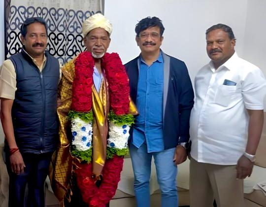 സി. പി. രാധാകൃഷ്ണനെ അനുമോദിച്ചു