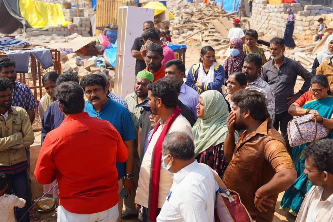 ബെംഗളൂരുവിലെ കുടിയൊഴിപ്പിക്കല്; കോഗിലു കോളനി രാജ്യസഭാംഗം എ.എ റഹീം സന്ദർശിച്ചു