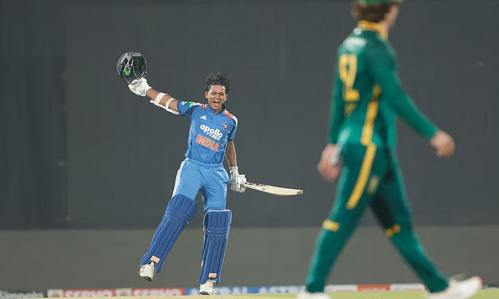 ജയ്സ്വാളിന് സെഞ്ചുറി, ദക്ഷിണാഫ്രിക്കക്കെതിരെ 9 വിക്കറ്റിന്റെ ജയം, ഏകദിന പരമ്പര സ്വന്തമാക്കി ഇന്ത്യ