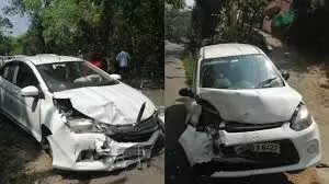 അടൂരിൽ മന്ത്രി ശിവൻകുട്ടിയുടെ അകമ്പടി വാഹനം അപകടത്തിൽപ്പെട്ടു