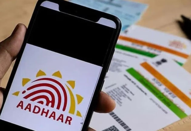 സേവനങ്ങൾ ഇനി വിരൽത്തുമ്പിൽ; ആധാർ ആപ്പ് ലോഞ്ച് ചെയ്തു, ഇനി മൊബൈൽ നമ്പറും അഡ്രസും ഫോൺ വഴി അപ്ഡേറ്റ് ചെയ്യാം