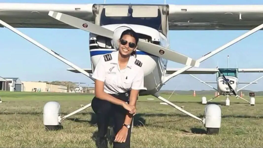 ബാരാമതി വിമാനാപകടത്തില് മരിച്ച അഞ്ചുപേരില് ഒരാള് യുവ വനിതാ പൈലറ്റ് ശാംഭവി പഥക്