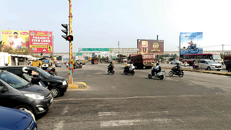 മൈസൂരു-ബെംഗളൂരു ഹൈവേയിലെ പ്രവേശന പോയിന്റില് ഗതാഗതക്കുരുക്ക് കുറയും ; കെമ്പഗൗഡ സർക്കിളിൽ ഫ്ലൈഓവർ നിർമാണം ഉടൻ