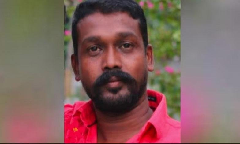 ബൈക്ക് നിയന്ത്രണം വിട്ട് വൈദ്യുതി പോസ്റ്റിലിടിച്ച് യുവാവ് മരിച്ചു ബൈക്ക് നിയന്ത്രണം വിട്ട് വൈദ്യുതി പോസ്റ്റിലിടിച്ച് യുവാവ് മരിച്ചു