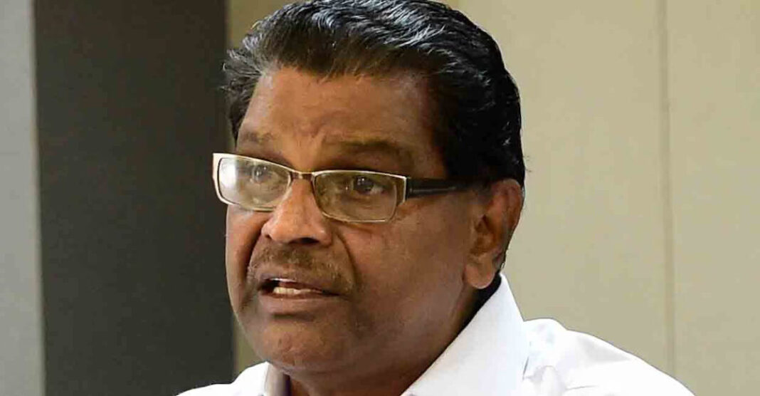 തിരുവഞ്ചൂരിനും വെർച്വൽ അറസ്റ്റ് ഭീഷണി