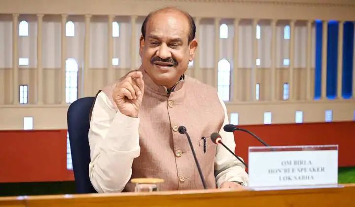 ലോക്സഭാ സ്പീക്കര്ക്കെതിരെ പ്രതിപക്ഷത്തിന്റെ അവിശ്വാസ നോട്ടീസ്; 118 എംപിമാര് ഒപ്പുവച്ചു