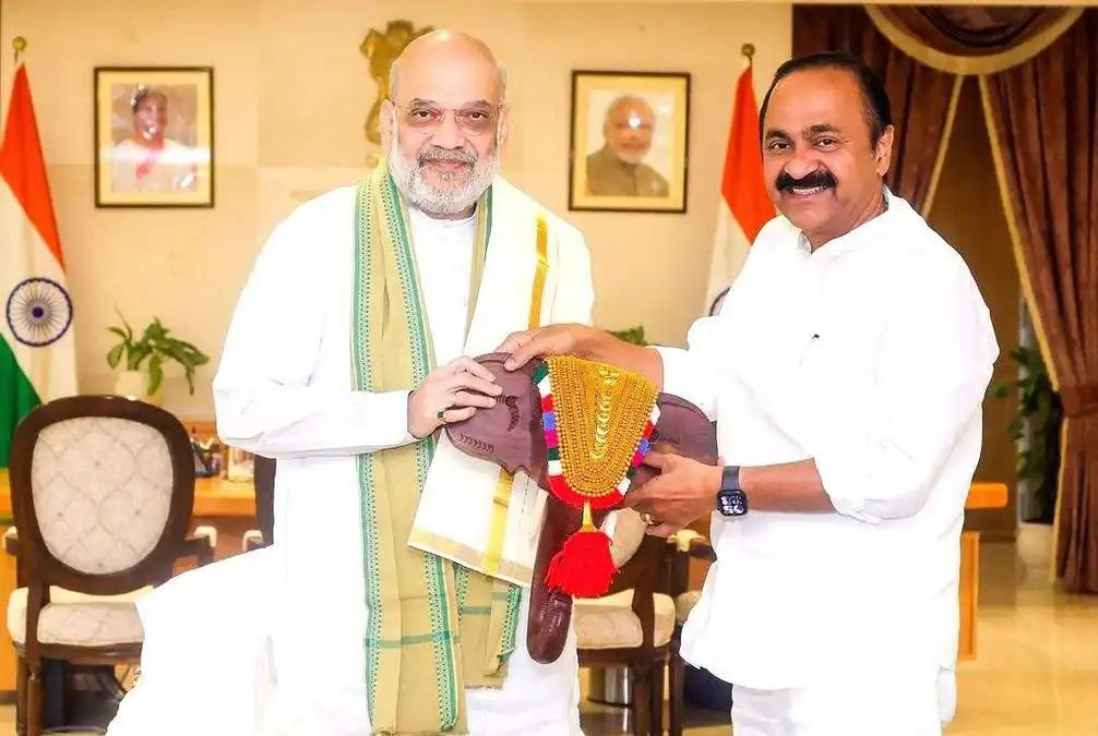 അമിത് ഷായുമായി കൂടിക്കാഴ്ച നടത്തി വി. ഡി. സതീശൻ അമിത് ഷായുമായി കൂടിക്കാഴ്ച നടത്തി വി. ഡി. സതീശൻ