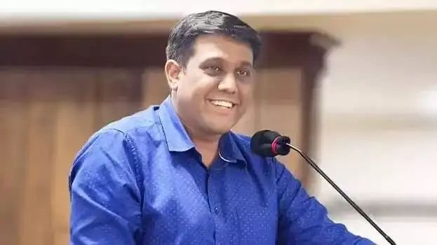 എൻ.എസ്.കെ. ഉമേഷ് മുഖ്യമന്ത്രിയുടെ ഒ.എസ്.ഡി; ഔദ്യോഗിക നിയമന ഉത്തരവ് പുറത്തിറങ്ങി എൻ.എസ്.കെ. ഉമേഷ് മുഖ്യമന്ത്രിയുടെ ഒ.എസ്.ഡി; ഔദ്യോഗിക നിയമന ഉത്തരവ് പുറത്തിറങ്ങി