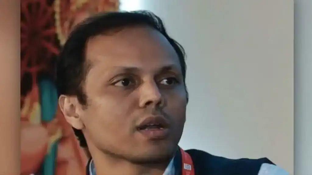 ശ്രീറാം സാംബശിവ റാവു ഇനി എക്സെെസ് കമ്മീഷണര്; ഉത്തരവിട്ട് സര്ക്കാര് ശ്രീറാം സാംബശിവ റാവു ഇനി എക്സെെസ് കമ്മീഷണര്; ഉത്തരവിട്ട് സര്ക്കാര്