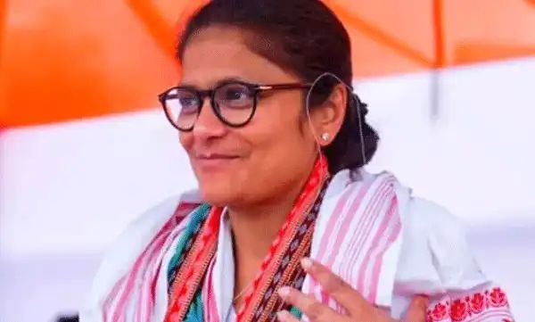 തൃണമൂല് കോണ്ഗ്രസിന് തിരിച്ചടി; രാജ്യസഭാംഗം സുസ്മിത ദേവ് രാജിവച്ചു തൃണമൂല് കോണ്ഗ്രസിന് തിരിച്ചടി; രാജ്യസഭാംഗം സുസ്മിത ദേവ് രാജിവച്ചു