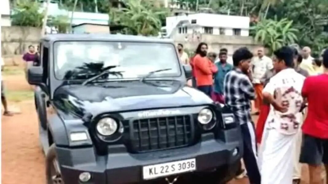 ഥാറിനുള്ളില് മദ്ധ്യവയസ്കൻ മരിച്ചനിലയില് ഥാറിനുള്ളില് മദ്ധ്യവയസ്കൻ മരിച്ചനിലയില്
