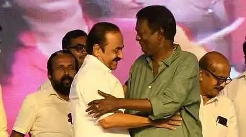നഷ്ടപ്പെട്ടത് എന്റെ കൂടപ്പിറപ്പിനെ: സലിം കുമാറിന്റെ വിയോഗത്തില് അനുശോചനം രേഖപ്പെടുത്തി മുഖ്യമന്ത്രി വി ഡി സതീശന് നഷ്ടപ്പെട്ടത് എന്റെ കൂടപ്പിറപ്പിനെ: സലിം കുമാറിന്റെ വിയോഗത്തില് അനുശോചനം രേഖപ്പെടുത്തി മുഖ്യമന്ത്രി വി ഡി സതീശന്