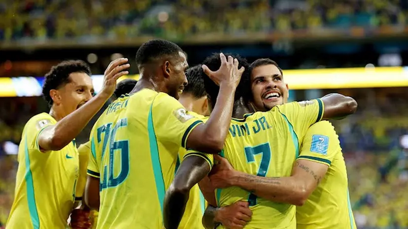 സ്കോട്ലൻഡിനെതിരെ 3-0ന് ഗംഭീര ജയം; നോക്കൗട്ടിലെത്തി ബ്രസീൽ സ്കോട്ലൻഡിനെതിരെ 3-0ന് ഗംഭീര ജയം; നോക്കൗട്ടിലെത്തി ബ്രസീൽ