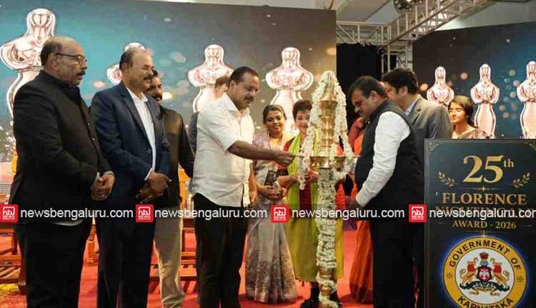 ഫ്ലോറൻസ് നൈറ്റിങ്ഗേൽ അവാര്ഡുകള് സമ്മാനിച്ചു ഫ്ലോറൻസ് നൈറ്റിങ്ഗേൽ അവാര്ഡുകള് സമ്മാനിച്ചു