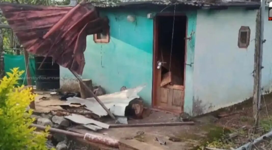 ചിന്നക്കനാലില് വീണ്ടും കാട്ടാന ആക്രമണം; വീട് ഭാഗികമായി തകര്ത്തു ചിന്നക്കനാലില് വീണ്ടും കാട്ടാന ആക്രമണം; വീട് ഭാഗികമായി തകര്ത്തു