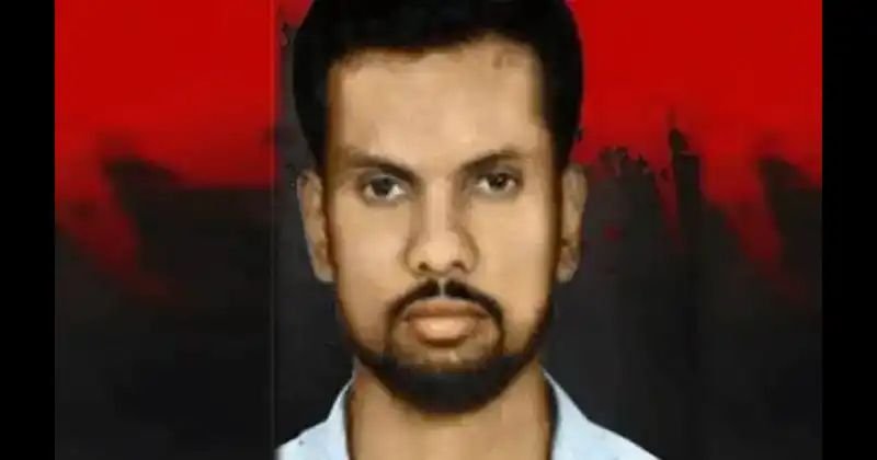 തലശ്ശേരി ഫസല് വധക്കേസ്; നിര്ണായക തൊണ്ടിമുതലായ രക്തം പുരണ്ട തൂവാല കണ്ടെത്തി തലശ്ശേരി ഫസല് വധക്കേസ്; നിര്ണായക തൊണ്ടിമുതലായ രക്തം പുരണ്ട തൂവാല കണ്ടെത്തി