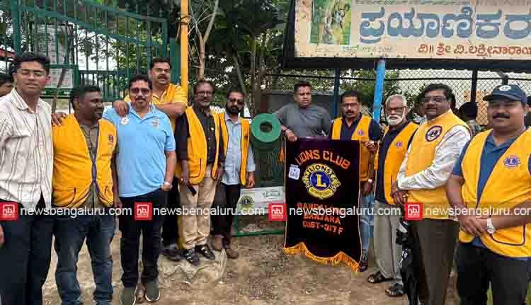 പ്ലാസ്റ്റിക് ബോട്ടിൽ കളക്ഷൻ ബിൻ സ്ഥാപിച്ചു പ്ലാസ്റ്റിക് ബോട്ടിൽ കളക്ഷൻ ബിൻ സ്ഥാപിച്ചു