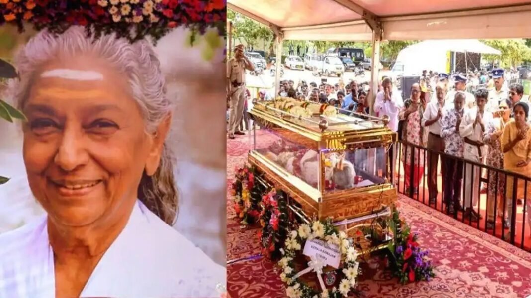 നിലയ്ക്കുന്നില്ല ആ സ്വരമാധുരി; ജാനകിയമ്മയുടെ സംസ്കാര ചടങ്ങുകള് പൂര്ത്തിയായി നിലയ്ക്കുന്നില്ല ആ സ്വരമാധുരി; ജാനകിയമ്മയുടെ സംസ്കാര ചടങ്ങുകള് പൂര്ത്തിയായി