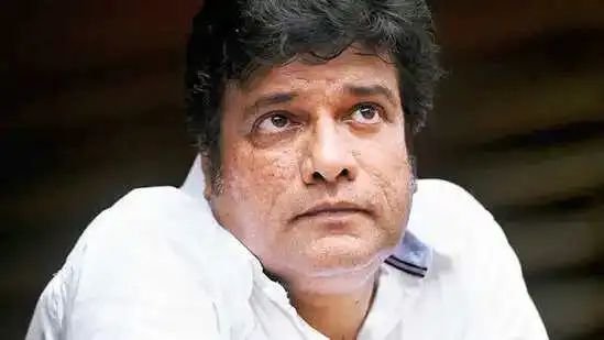 ഷൂട്ടിങ് സെറ്റില് വച്ച് പ്രാണിയുടെ കടിയേറ്റു; നടന് രാജേഷ് ശര്മയുടെ നില ഗുരുതരം ഷൂട്ടിങ് സെറ്റില് വച്ച് പ്രാണിയുടെ കടിയേറ്റു; നടന് രാജേഷ് ശര്മയുടെ നില ഗുരുതരം