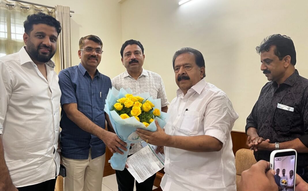 ‘ഓപ്പറേഷൻ തൂഫാൻ’ന് പിന്തുണയുമായി എഐകെഎംസിസി ബെംഗളൂരു ‘ഓപ്പറേഷൻ തൂഫാൻ’ന് പിന്തുണയുമായി എഐകെഎംസിസി ബെംഗളൂരു