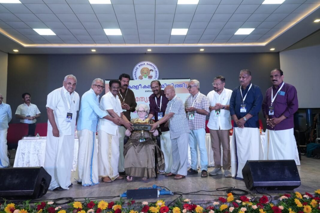 കൈരളി കലാസമിതി ‘സാഹിത്യോത്സവം 2026’; സാഹിത്യ പുരസ്കാരം സാറാ ജോസഫിന് സമ്മാനിച്ചു കൈരളി കലാസമിതി ‘സാഹിത്യോത്സവം 2026’; സാഹിത്യ പുരസ്കാരം സാറാ ജോസഫിന് സമ്മാനിച്ചു