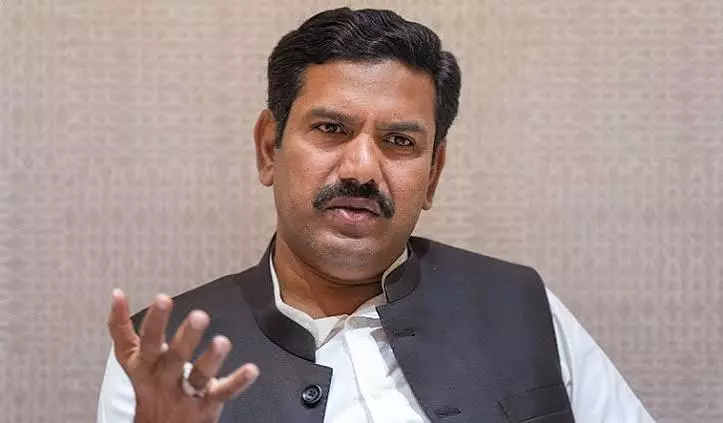 ഹനൂർ വെടിവെപ്പ്: സി.ബി.ഐ അന്വേഷണം ആവശ്യപ്പെട്ട് ബി.വൈ. വിജയേന്ദ്ര ഹനൂർ വെടിവെപ്പ്: സി.ബി.ഐ അന്വേഷണം ആവശ്യപ്പെട്ട് ബി.വൈ. വിജയേന്ദ്ര