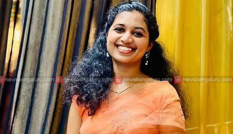 മലയാളി ബാങ്ക് ജീവനക്കാരിയെ കർണാടകയിലെ താമസസ്ഥലത്ത് മരിച്ച നിലയിൽ കണ്ടെത്തി മലയാളി ബാങ്ക് ജീവനക്കാരിയെ കർണാടകയിലെ താമസസ്ഥലത്ത് മരിച്ച നിലയിൽ കണ്ടെത്തി