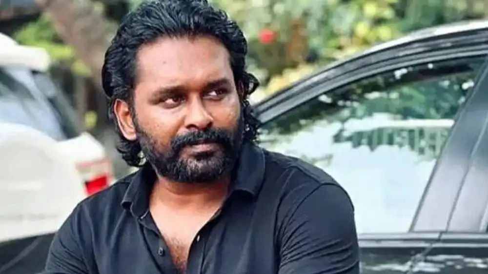 ഗുണ്ട മരട് അനീഷിനെ കാപ്പ ചുമത്തി ജയിലിലടച്ചു ഗുണ്ട മരട് അനീഷിനെ കാപ്പ ചുമത്തി ജയിലിലടച്ചു