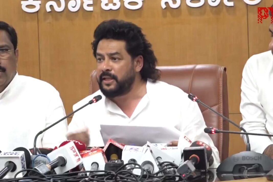 വാൽമീകി അഴിമതി കേസ്; മന്ത്രി ബി.നാഗേന്ദ്ര രാജിവച്ചു വാൽമീകി അഴിമതി കേസ്; മന്ത്രി ബി.നാഗേന്ദ്ര രാജിവച്ചു