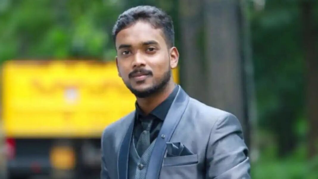 അസമിലെ ആര്മി ക്യാമ്പിൽ വെച്ച് ഹൃദയാഘാതം; മലയാളി സൈനികന് ദാരുണാന്ത്യം അസമിലെ ആര്മി ക്യാമ്പിൽ വെച്ച് ഹൃദയാഘാതം; മലയാളി സൈനികന് ദാരുണാന്ത്യം