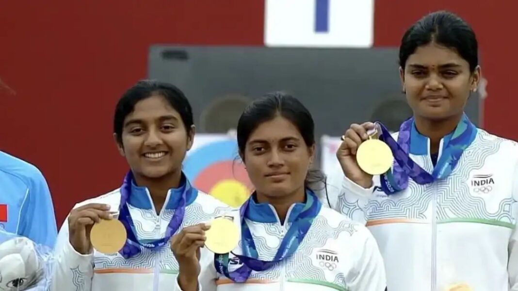 ഏഷ്യൻ ഗെയിംസ് ആര്ച്ചറിയില് ഇന്ത്യക്ക് വീണ്ടും സ്വര്ണ്ണം; ഫൈനലില് ചൈനയെ തകര്ത്ത് വനിതാ ടീം ഏഷ്യൻ ഗെയിംസ് ആര്ച്ചറിയില് ഇന്ത്യക്ക് വീണ്ടും സ്വര്ണ്ണം; ഫൈനലില് ചൈനയെ തകര്ത്ത് വനിതാ ടീം