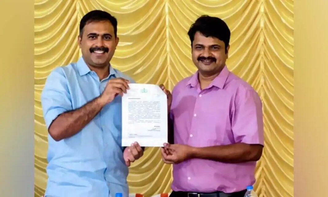 ‘മിന്നല്, സ്വിഫ്റ്റ് ‘ കെഎസ്ആര്ടി ബസുകളില് സീറ്റ് ബെല്റ്റ് നിര്ബന്ധമാക്കണം; കത്ത് നല്കി അബിൻ വര്ക്കി എംഎല്എ ‘മിന്നല്, സ്വിഫ്റ്റ് ‘ കെഎസ്ആര്ടി ബസുകളില് സീറ്റ് ബെല്റ്റ് നിര്ബന്ധമാക്കണം; കത്ത് നല്കി അബിൻ വര്ക്കി എംഎല്എ