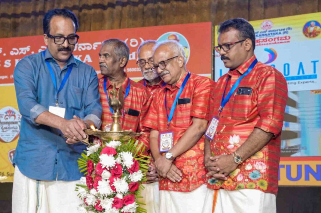 പ്രവാസി മലയാളി സമൂഹത്തിന്റെ സംസ്കാരവും സഹോദര്യബോധവും നിലനിർത്തുന്നതിൽ മലയാളി സംഘടനകൾക്ക് നിർണായകപങ്ക്-ഡോ. എസ്. സോമനാഥ് പ്രവാസി മലയാളി സമൂഹത്തിന്റെ സംസ്കാരവും സഹോദര്യബോധവും നിലനിർത്തുന്നതിൽ മലയാളി സംഘടനകൾക്ക് നിർണായകപങ്ക്-ഡോ. എസ്. സോമനാഥ്