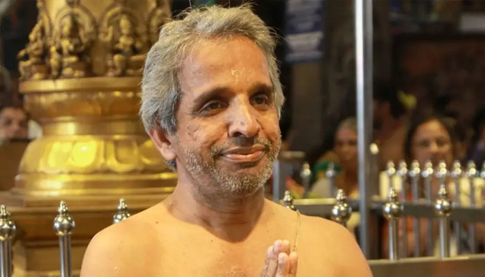 ഗുരുവായൂർ ക്ഷേത്ര മേൽശാന്തിയായി പഴയത്ത് മനക്കൽ സതീശൻ നമ്പൂതിരിയെ തിരഞ്ഞെടുത്തു ഗുരുവായൂർ ക്ഷേത്ര മേൽശാന്തിയായി പഴയത്ത് മനക്കൽ സതീശൻ നമ്പൂതിരിയെ തിരഞ്ഞെടുത്തു