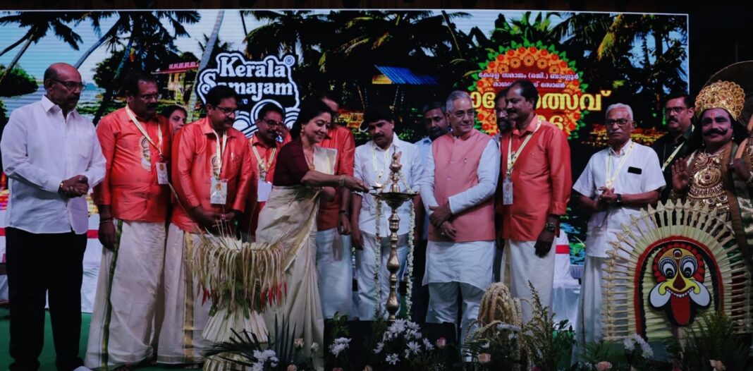 ഐക്യവും സ്നേഹവും ഓണത്തിന്റെ കരുത്ത്- മന്ത്രി ടി സിദ്ധിക്ക് ഐക്യവും സ്നേഹവും ഓണത്തിന്റെ കരുത്ത്- മന്ത്രി ടി സിദ്ധിക്ക്