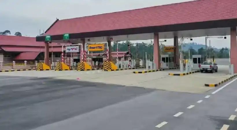 സംസ്ഥാന സര്ക്കാര് അനുമതി നല്കി; ദേശീയപാത നാട്ടിക ടോള് പ്ലാസയില് ടോള് പിരിവ് വീണ്ടും ആരംഭിച്ചു സംസ്ഥാന സര്ക്കാര് അനുമതി നല്കി; ദേശീയപാത നാട്ടിക ടോള് പ്ലാസയില് ടോള് പിരിവ് വീണ്ടും ആരംഭിച്ചു