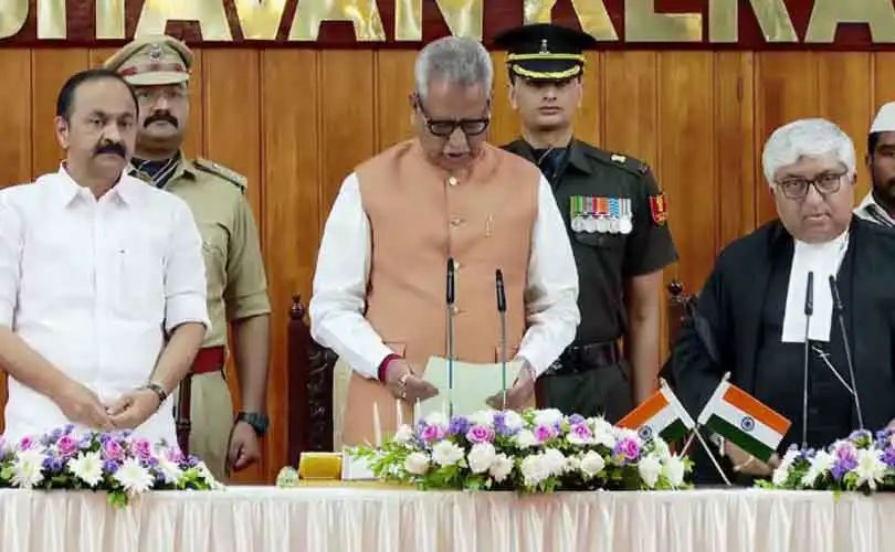 കേരളത്തിന്റെ 29-ാമത് ഗവര്ണറായി ഓം പ്രകാശ് മാഥൂര് ചുമതലയേറ്റു കേരളത്തിന്റെ 29-ാമത് ഗവര്ണറായി ഓം പ്രകാശ് മാഥൂര് ചുമതലയേറ്റു