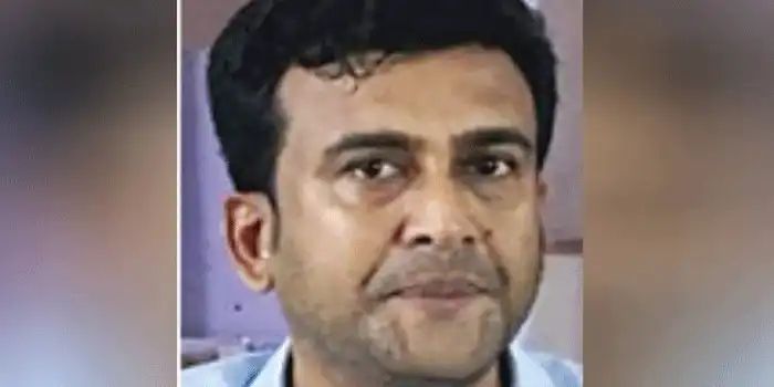 വിവാഹവാഗ്ദാനം നല്കി മുംബൈ സ്വദേശിനിയില്നിന്ന് 43 ലക്ഷം രൂപയും 5 പവനും തട്ടി; പട്ടാമ്പി സ്വദേശി അറസ്റ്റില് വിവാഹവാഗ്ദാനം നല്കി മുംബൈ സ്വദേശിനിയില്നിന്ന് 43 ലക്ഷം രൂപയും 5 പവനും തട്ടി; പട്ടാമ്പി സ്വദേശി അറസ്റ്റില്