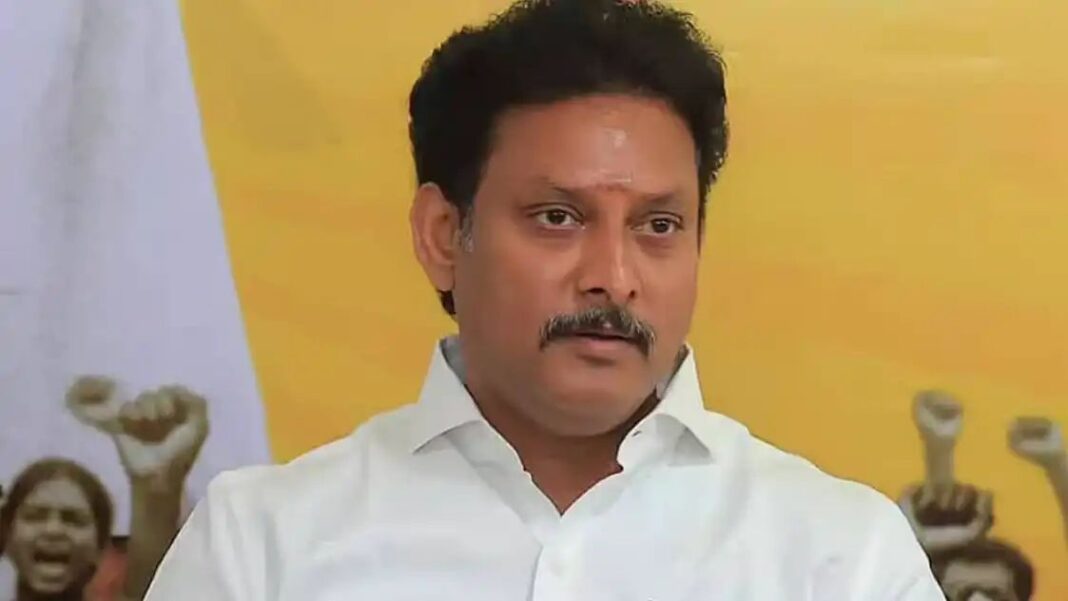 തമിഴ്നാട് മുൻ വിദ്യാഭ്യാസ മന്ത്രി അൻബില് മഹേഷ് പൊയ്യാമൊഴി അറസ്റ്റില് തമിഴ്നാട് മുൻ വിദ്യാഭ്യാസ മന്ത്രി അൻബില് മഹേഷ് പൊയ്യാമൊഴി അറസ്റ്റില്
